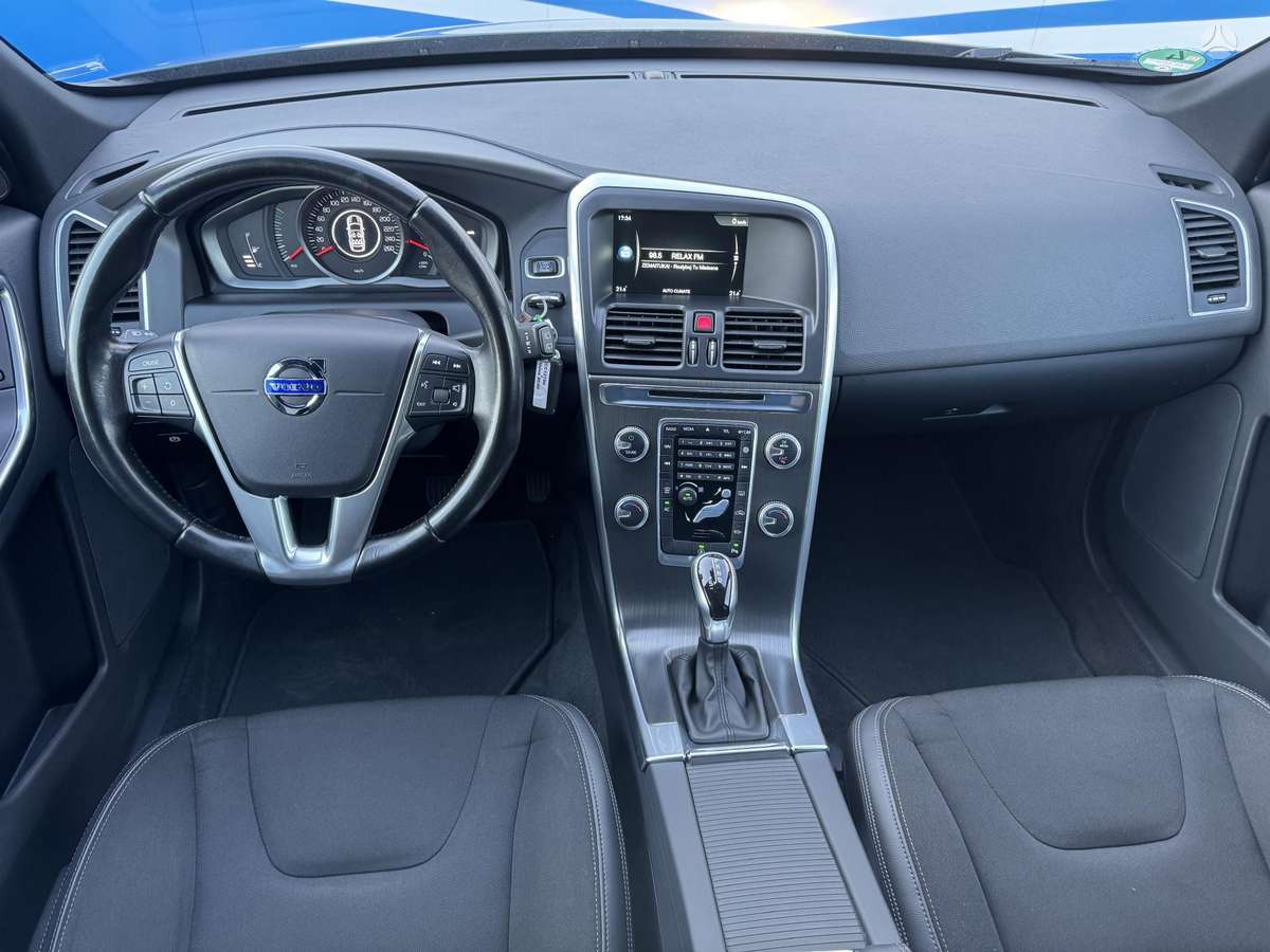 Volvo XC60 - 6