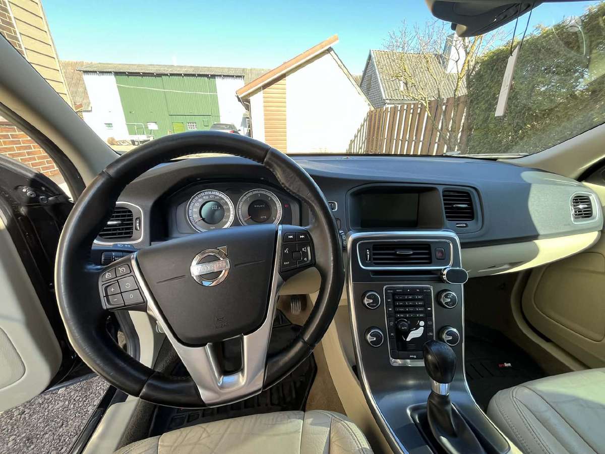 Volvo V60, 1.6 l., Универсал