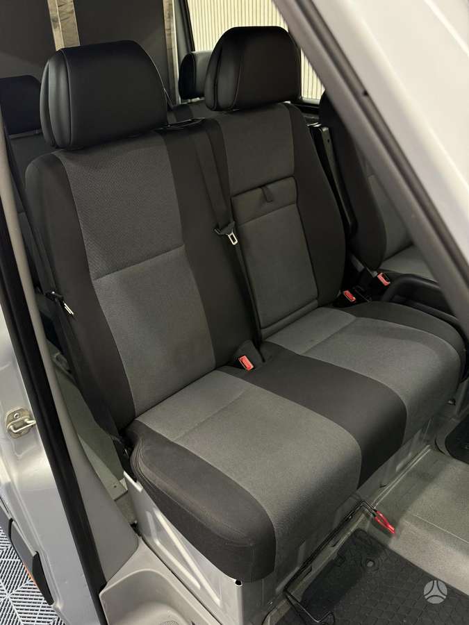 Volkswagen Crafter - 10