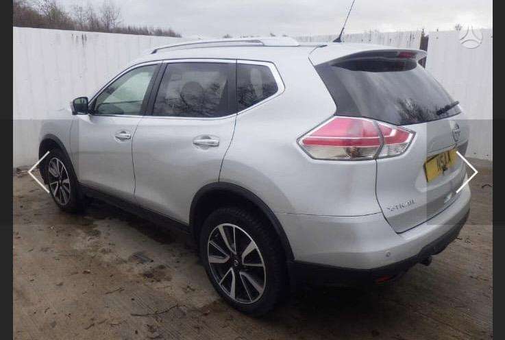 Nissan X-Trail dalimis