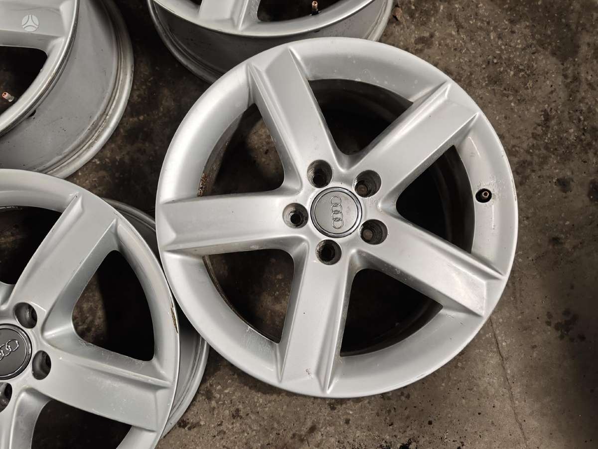 Audi A4, light alloy, R17