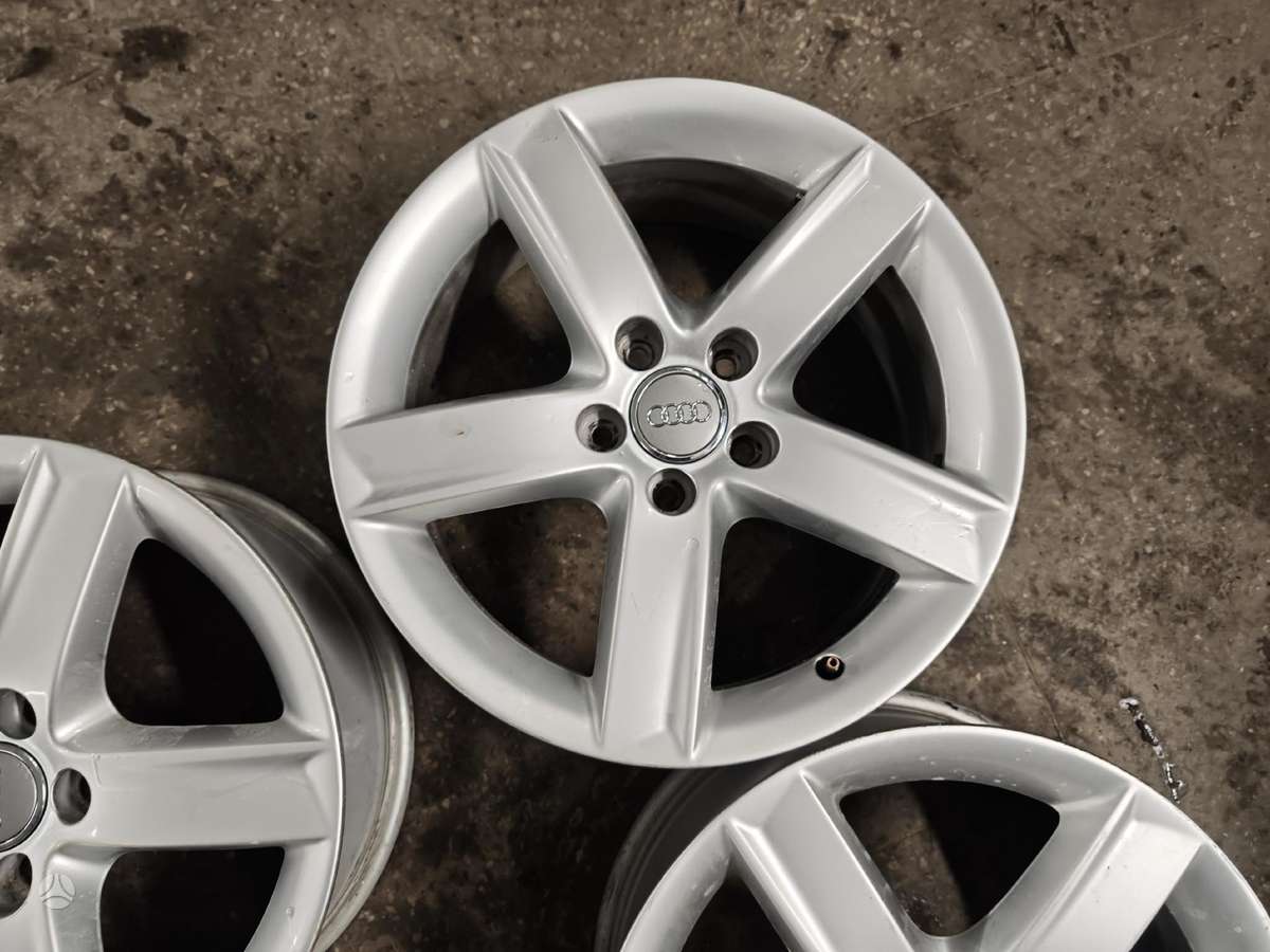 Audi A4, light alloy, R17
