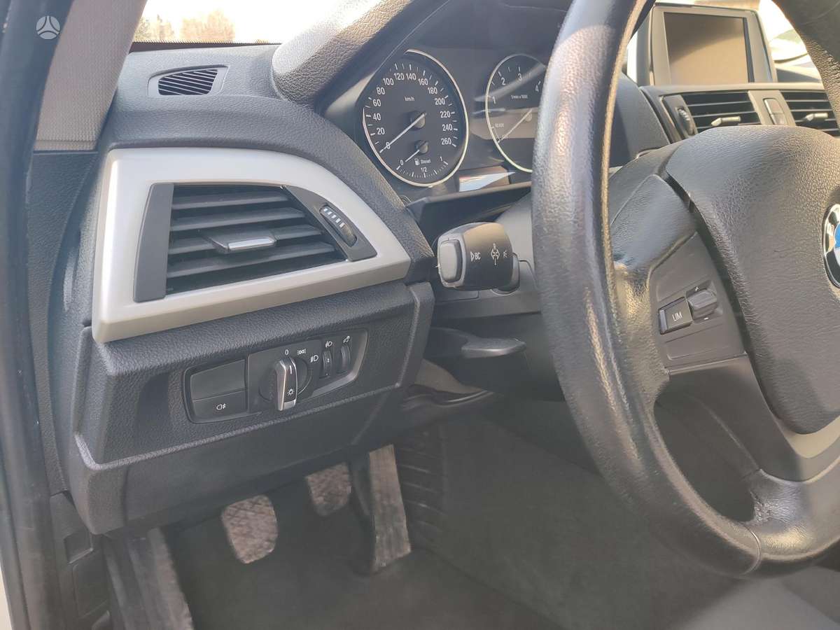 BMW 116, 2.0 l., Хэтчбек