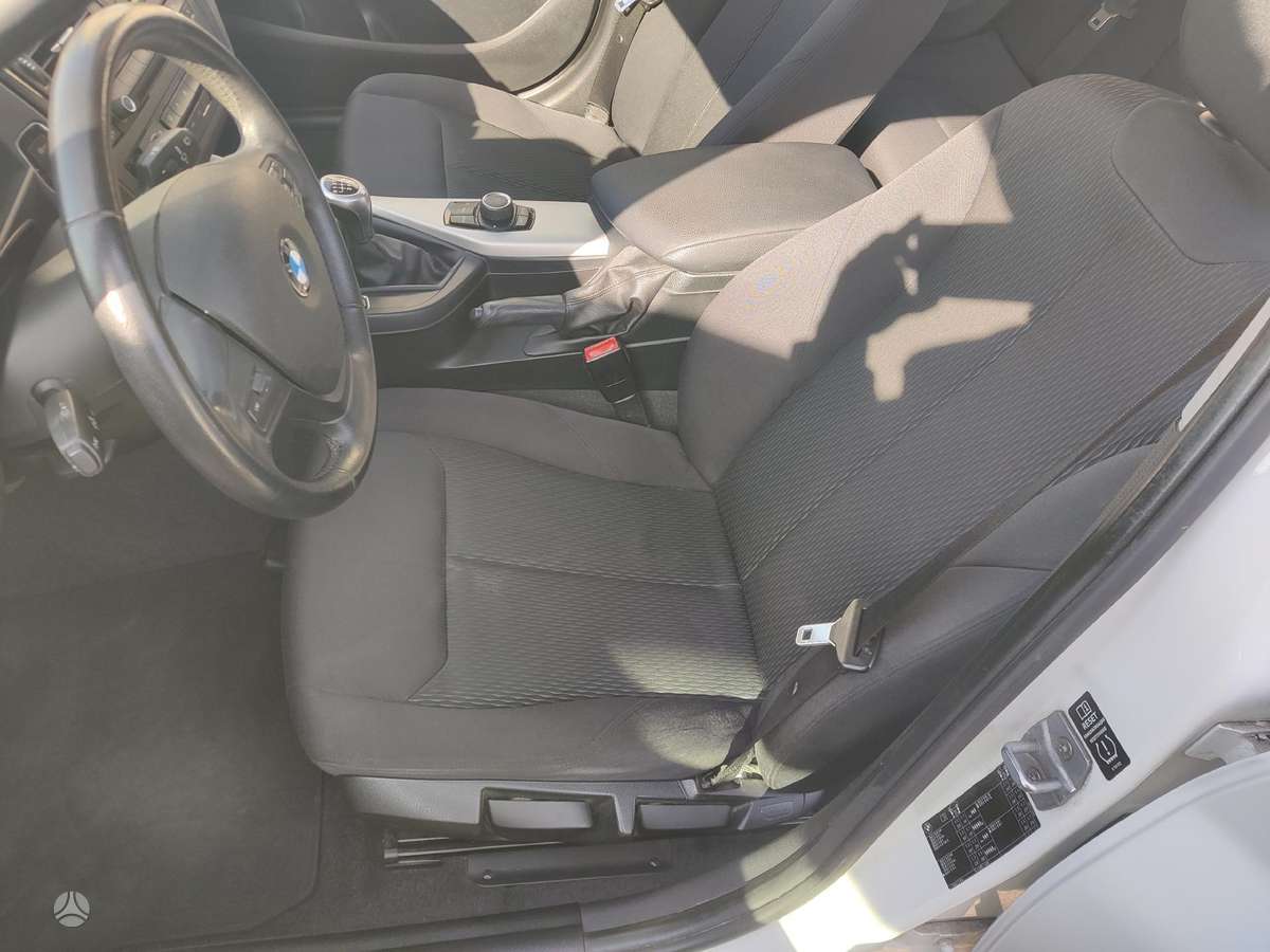 BMW 116, 2.0 l., hečbekas
