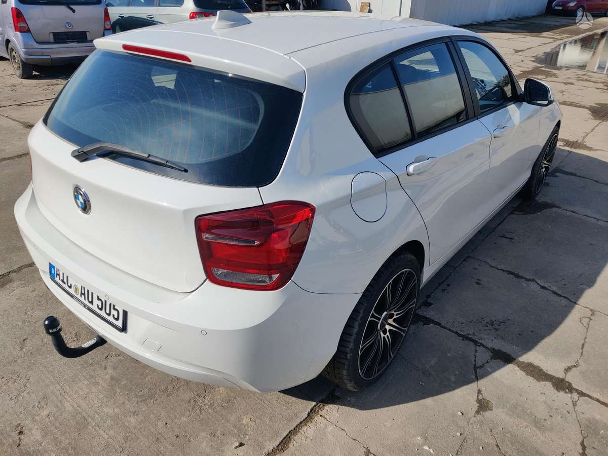 BMW 116, 2.0 l., Хэтчбек