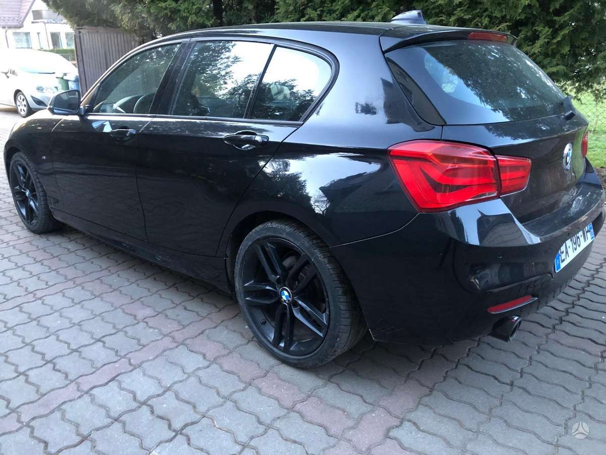 BMW 118, 2.0 l., hatchback