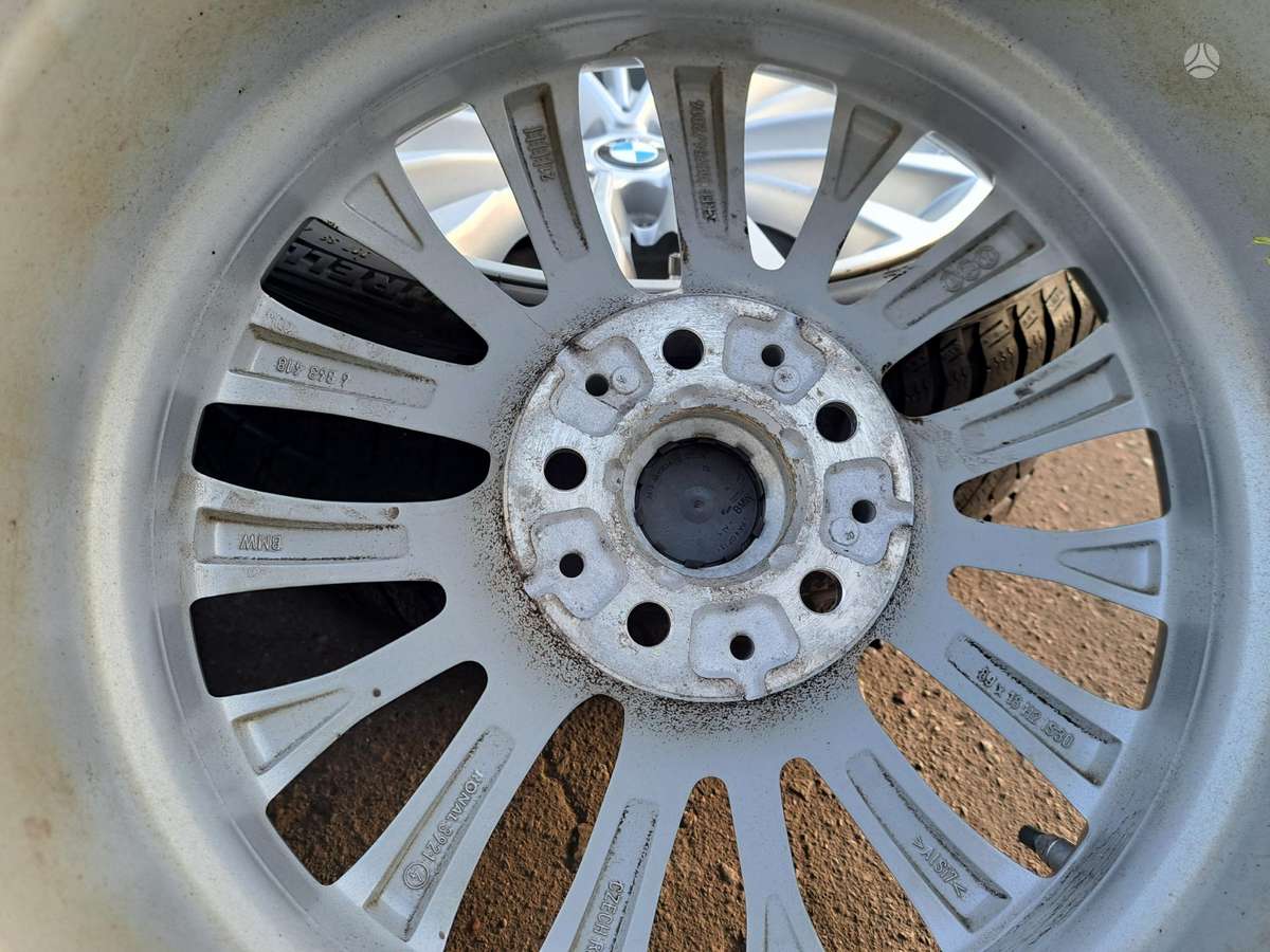BMW G30, lengvojo lydinio, R18