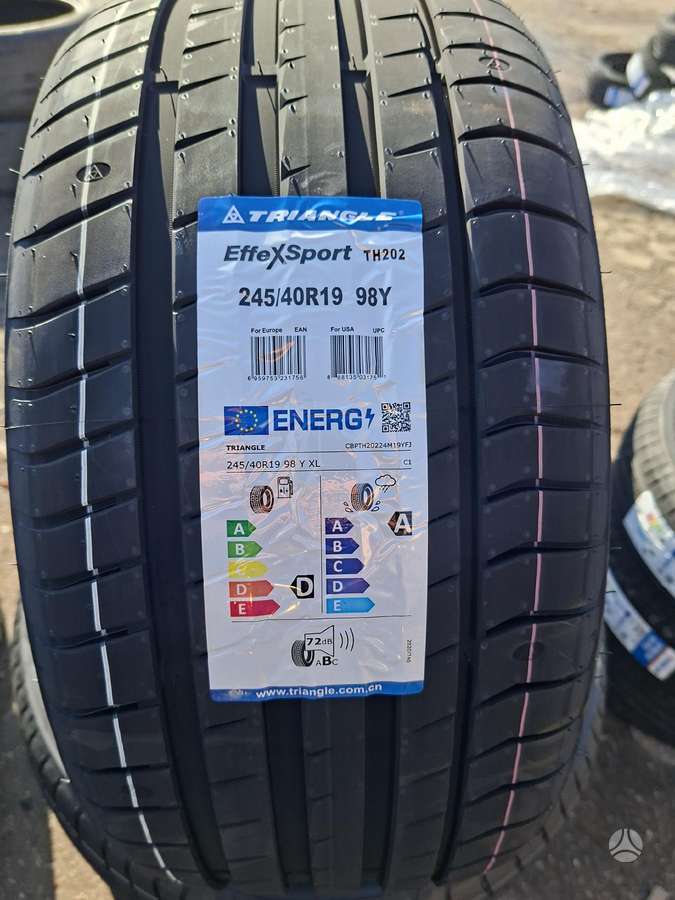 Triangle, vasaras 245/40 R19