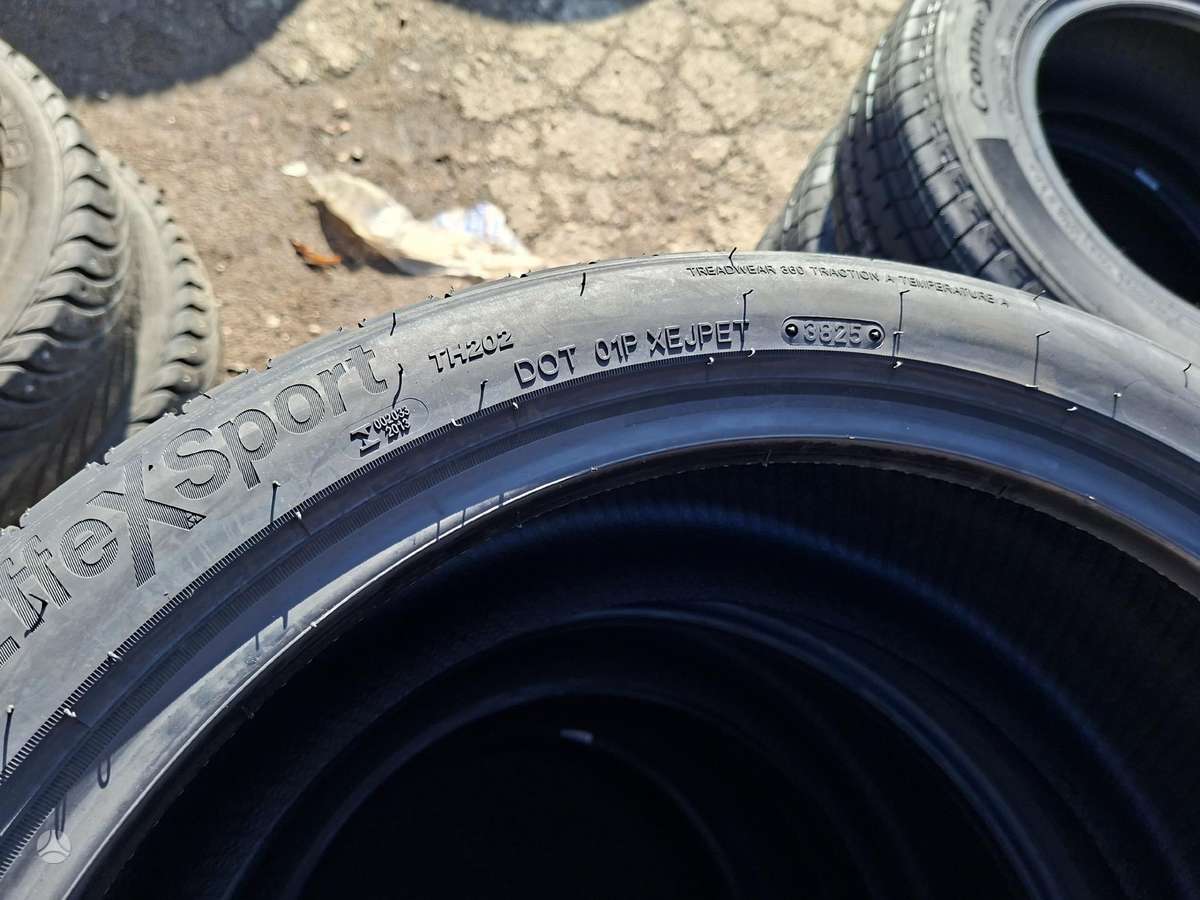 Triangle, vasaras 245/40 R19