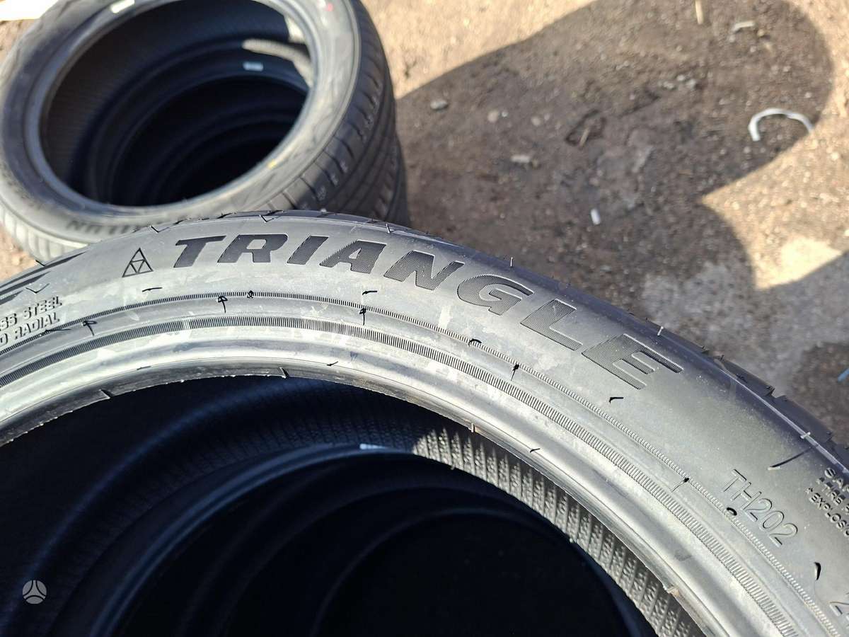 Triangle, vasaras 245/40 R19