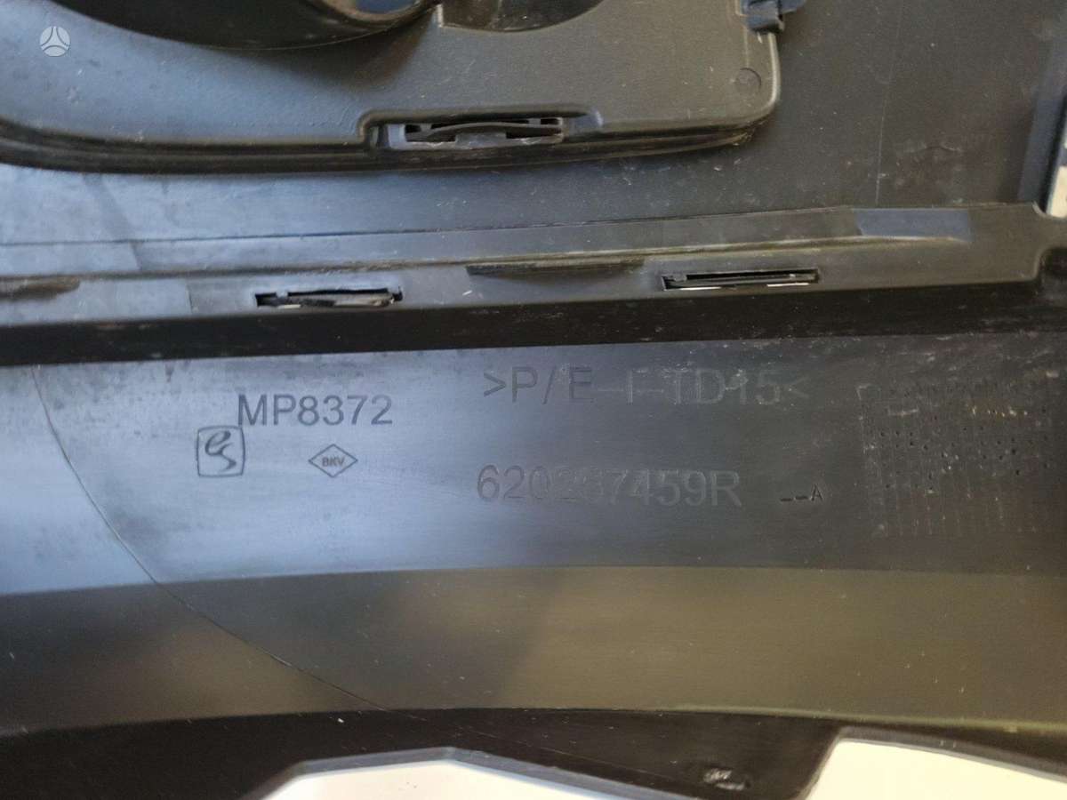 Dacia Sandero, 620225509R, bamperi