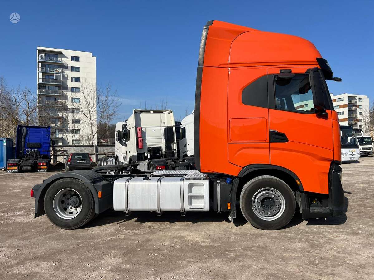 Iveco S-WAY 480 4x2 / tik 130 tkm, double sleeper