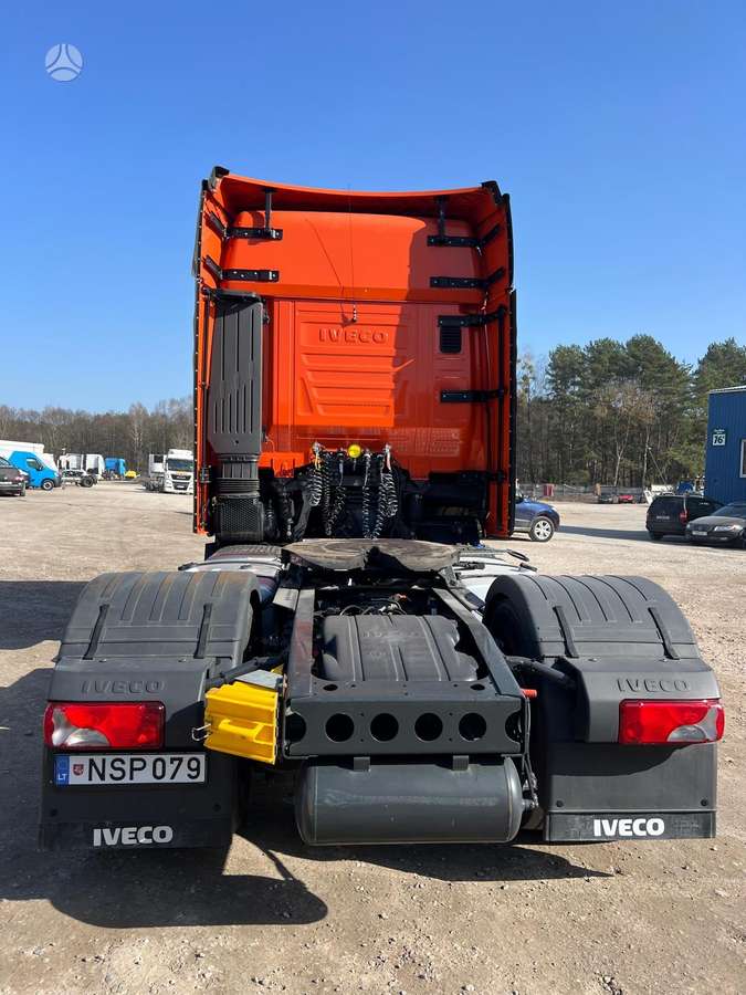 Iveco S-WAY 480 4x2 / tik 130 tkm, double sleeper