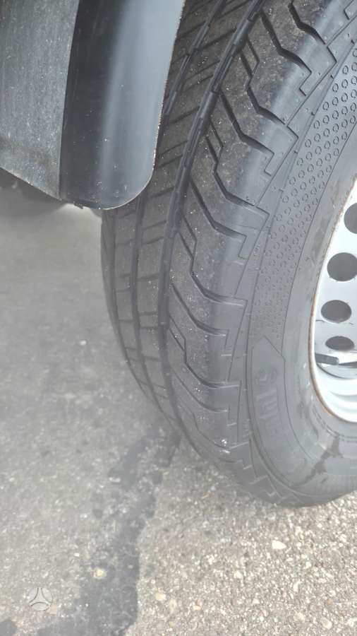 Iveco Daily 35S14N, box trucks / box vans