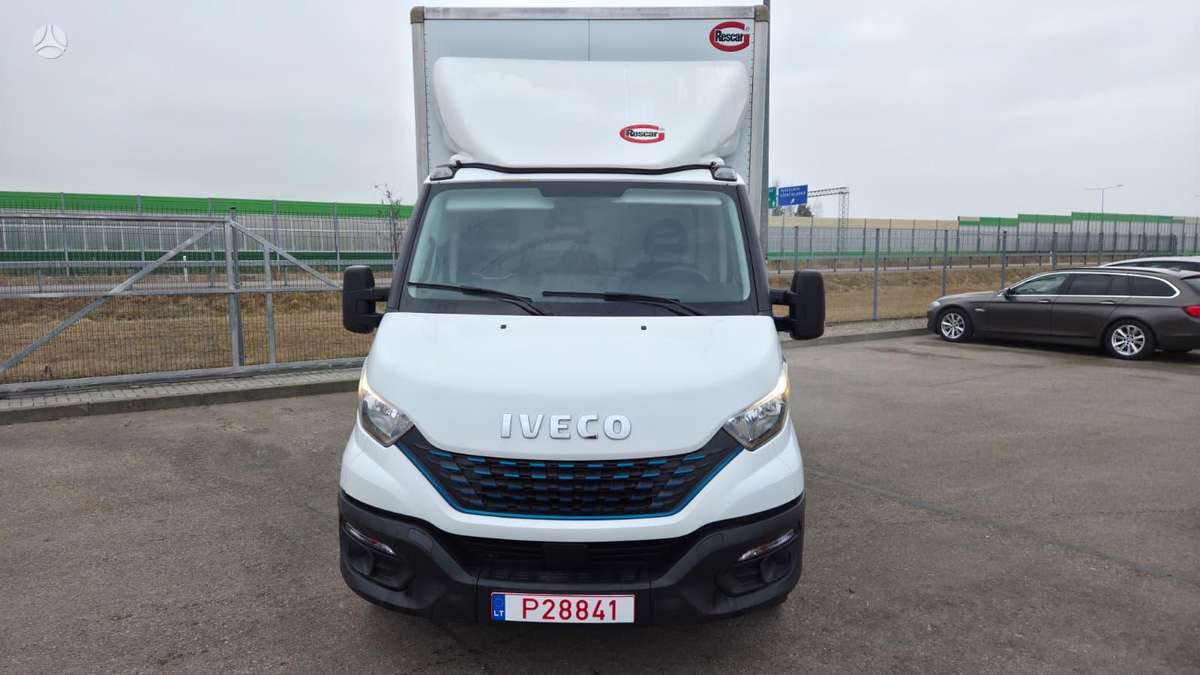 Iveco Daily 35S14N, box trucks / box vans