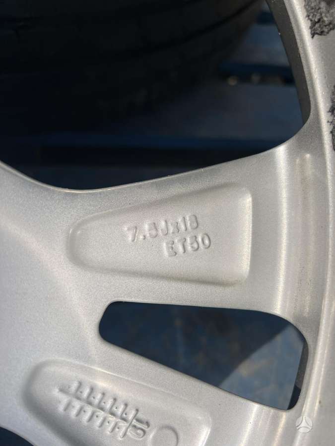 Ford Kuga, lengvojo lydinio, R18