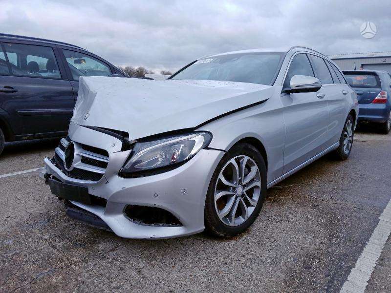 Mercedes-Benz C klasė по частям