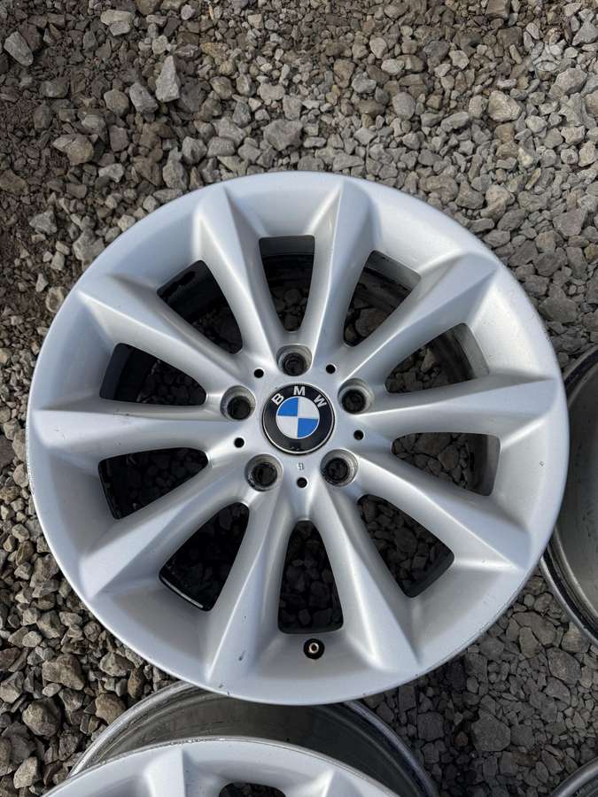 BMW Skirtingu plociu, light alloy, R17