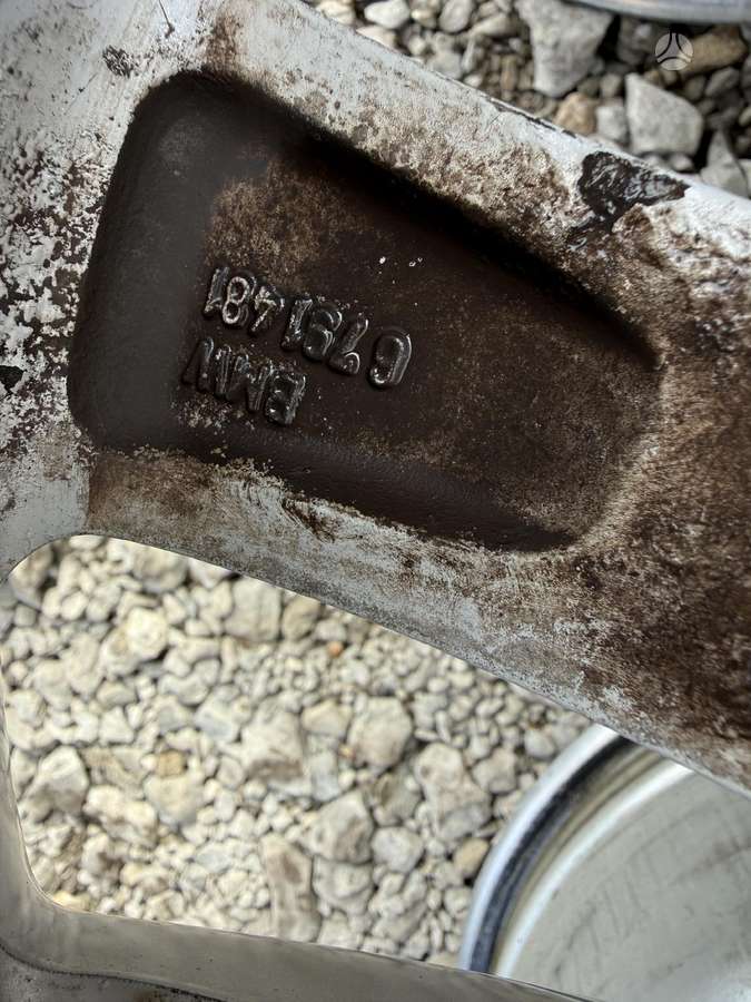BMW Skirtingu plociu, light alloy, R17