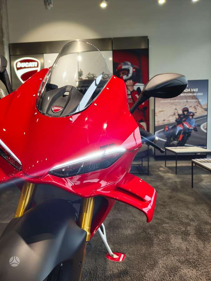 Ducati Panigale 1103cc, superbikes