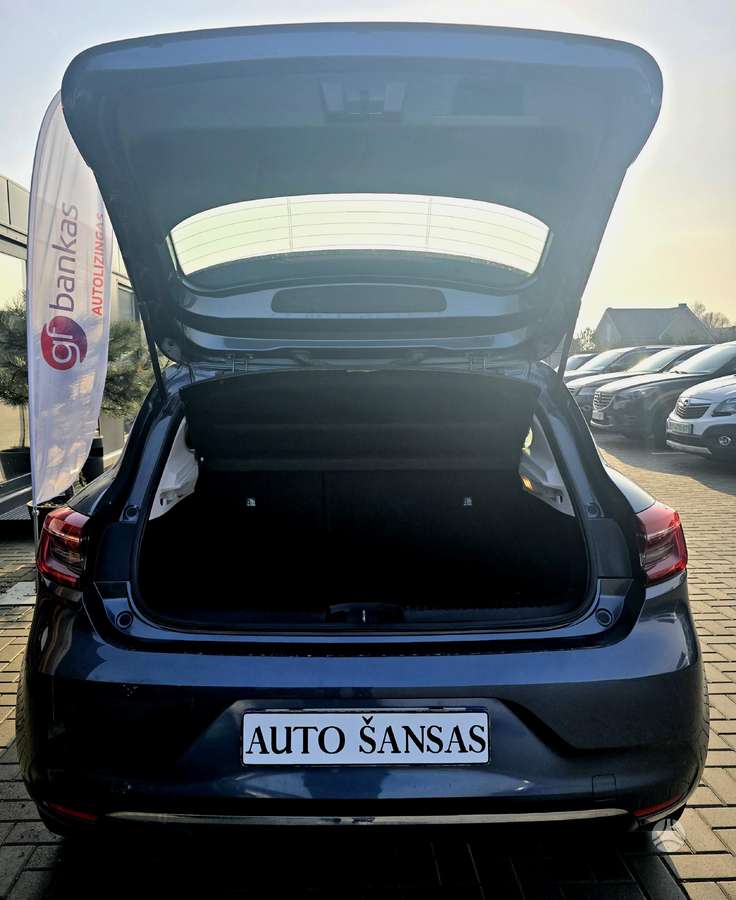 Renault Clio, 1.5 l., hatchback