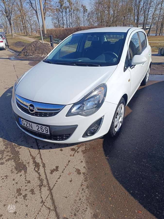 Opel Corsa, 1.2 l., Хэтчбек