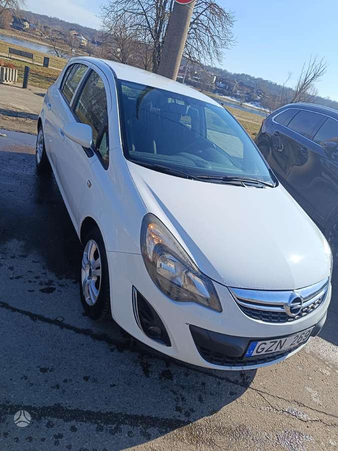 Opel Corsa, 1.2 l., Хэтчбек
