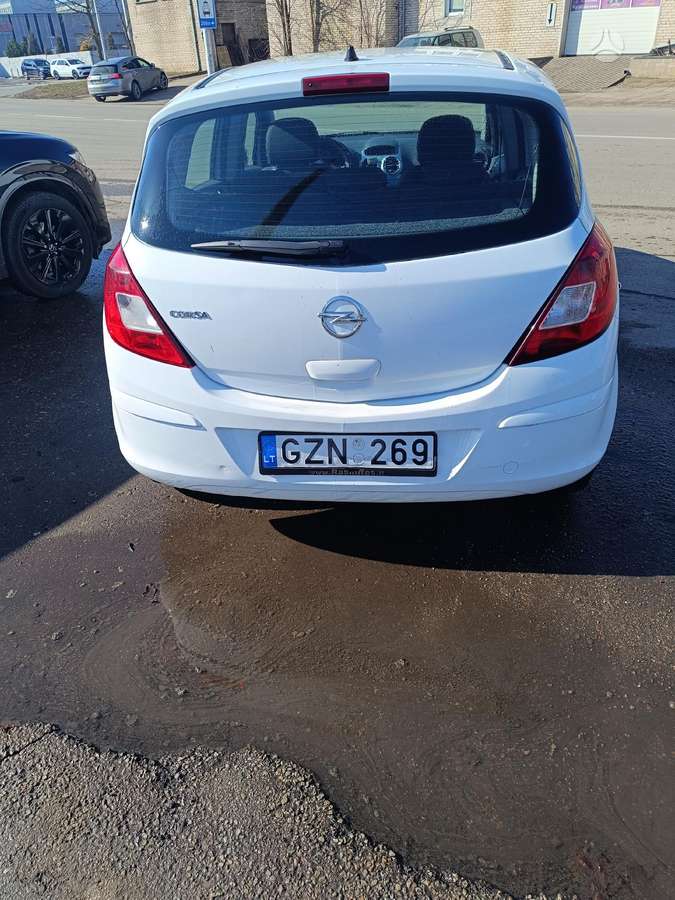 Opel Corsa, 1.2 l., Хэтчбек