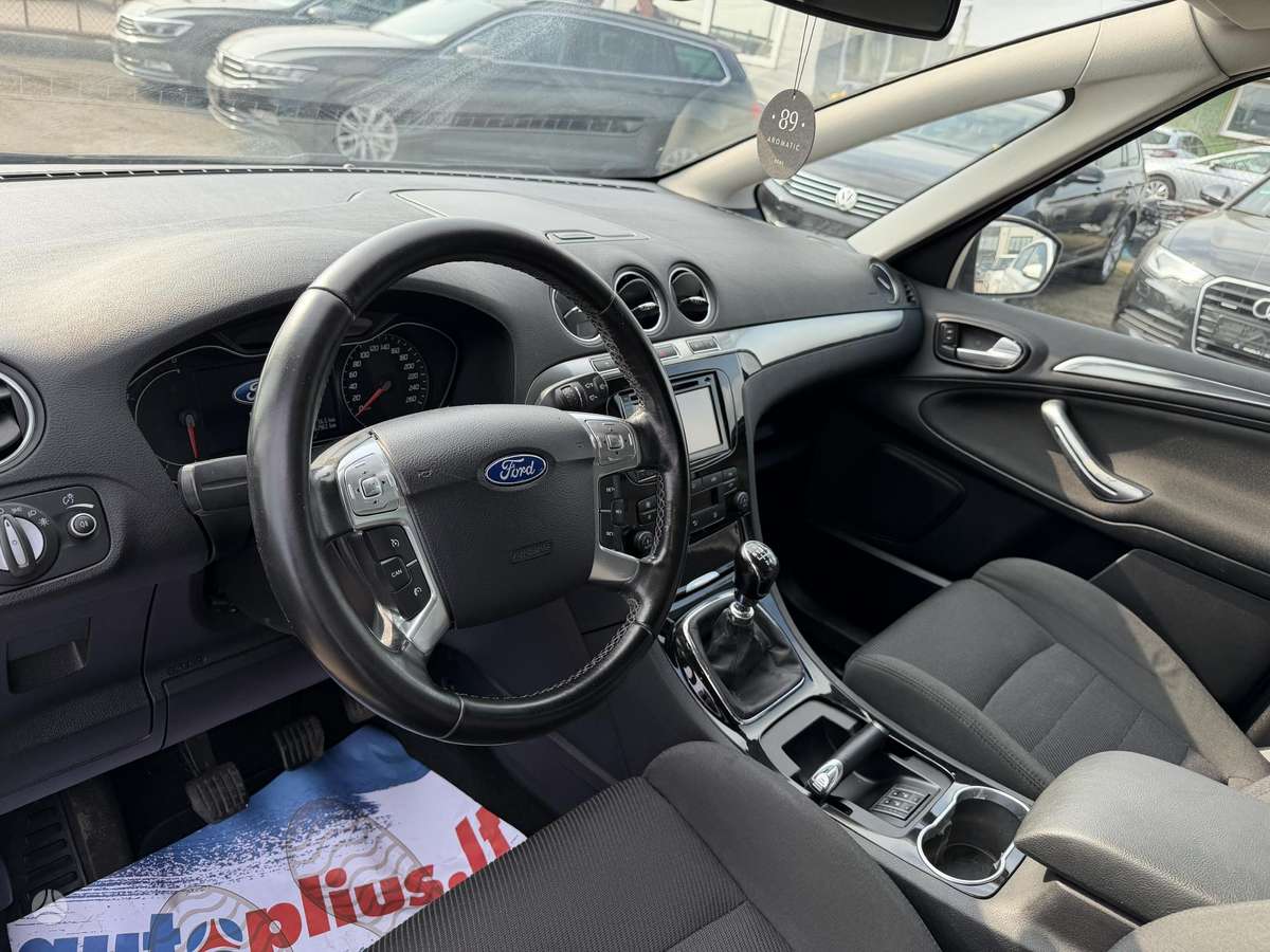 Ford S-MAX, 2.0 l., Минивэн