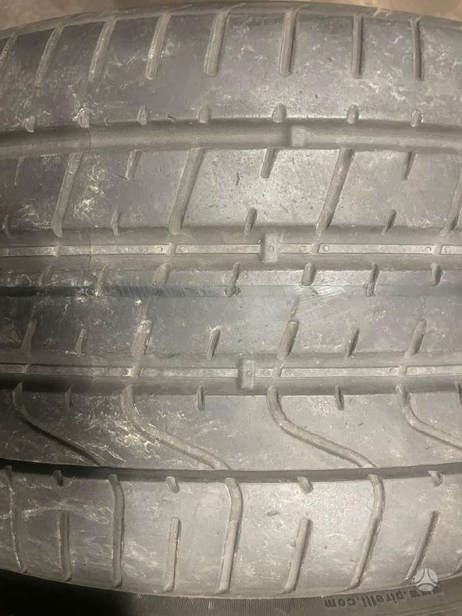 Pirelli P Zero, summer 295/35 R21