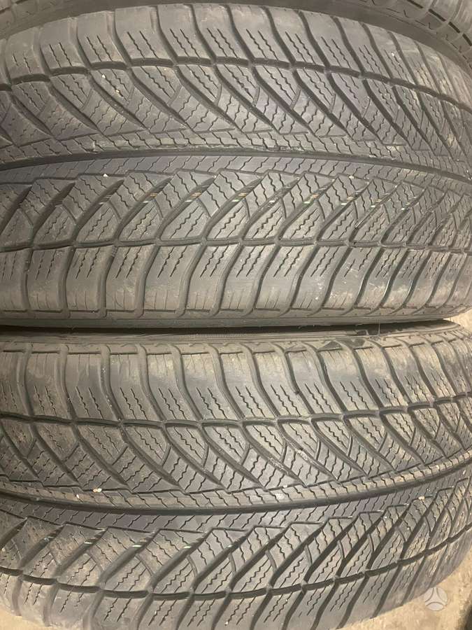Goodyear, всесезонные 245/45 R18