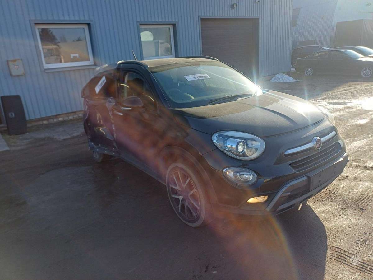 Fiat 500X for parts. Engine code 55260384 color code 601