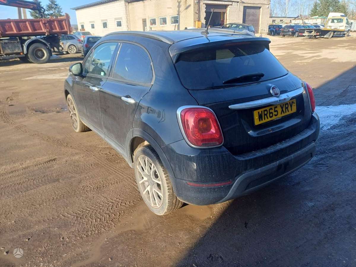 Fiat 500X for parts. Engine code 55260384 color code 601