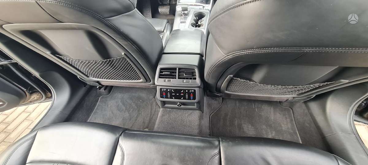 Audi A6, 3.0 l., universalas