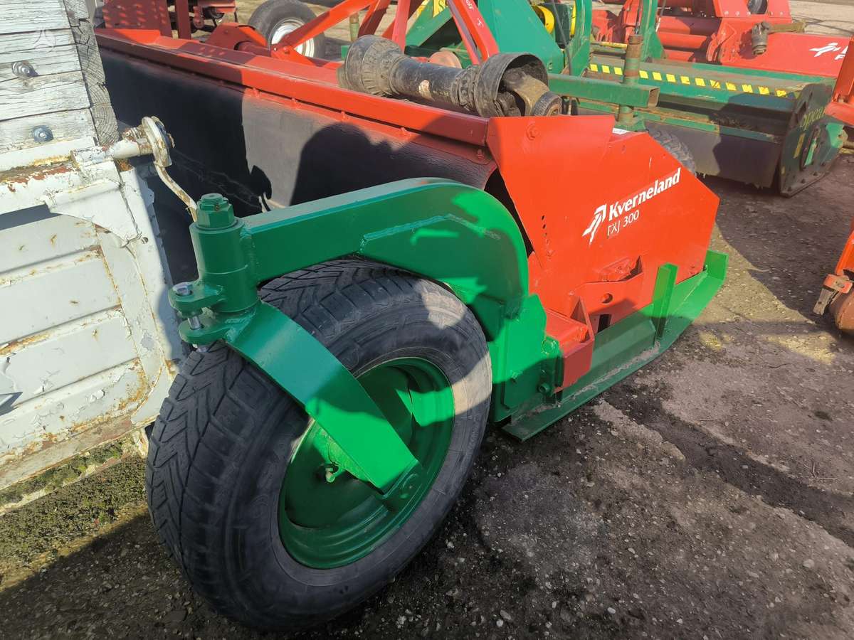 Kverneland FXJ 300, сенокосилки / измельчители
