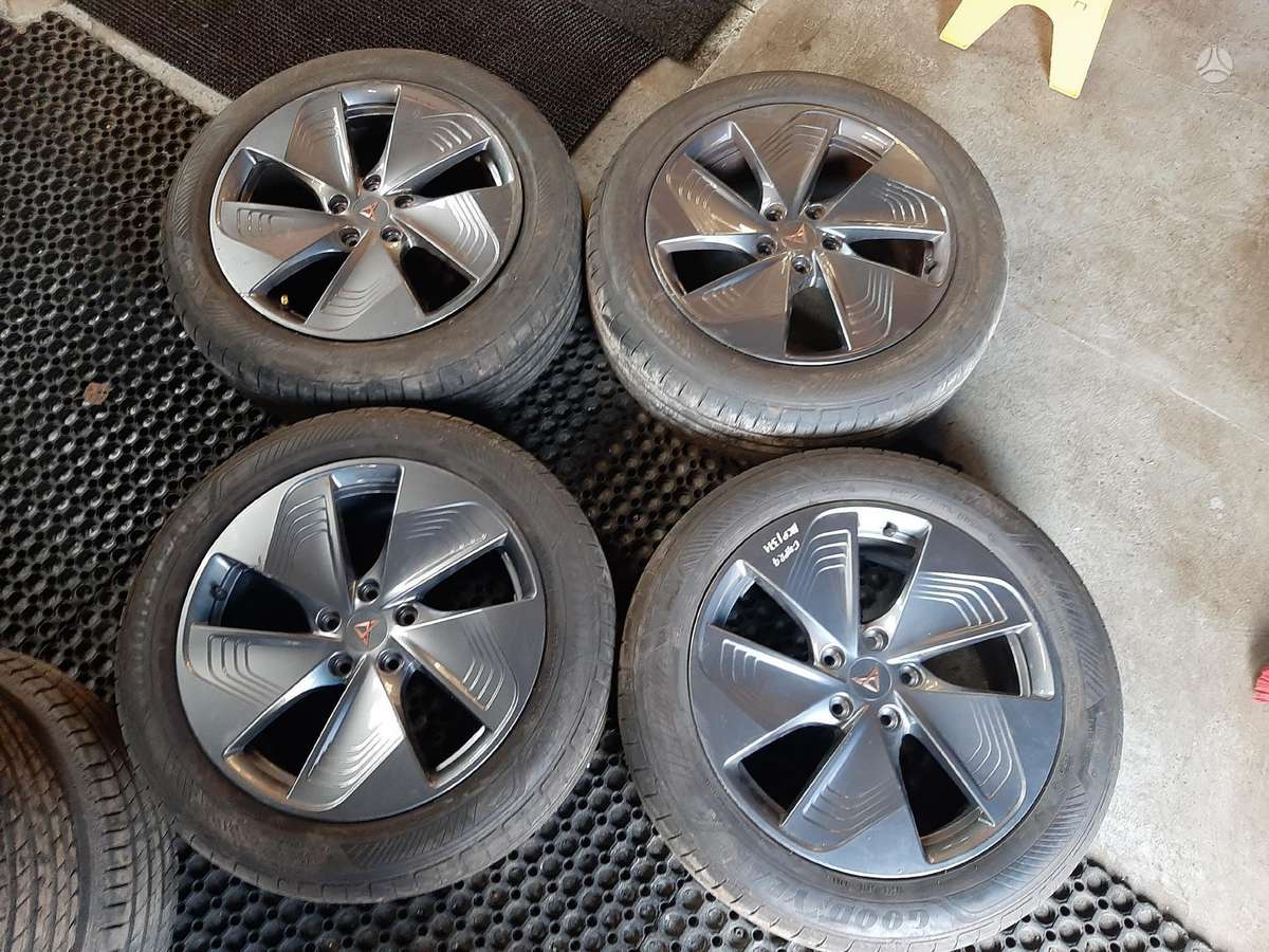 Cupra Born, light alloy, R18