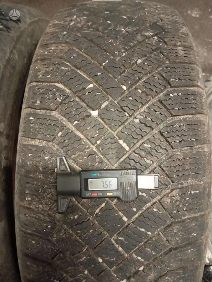 Continental, žieminės 235/55 R19