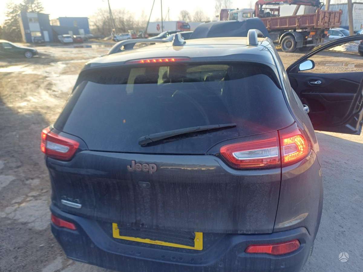 Jeep Cherokee по частям. Engine code ebv color code pau granite crystal