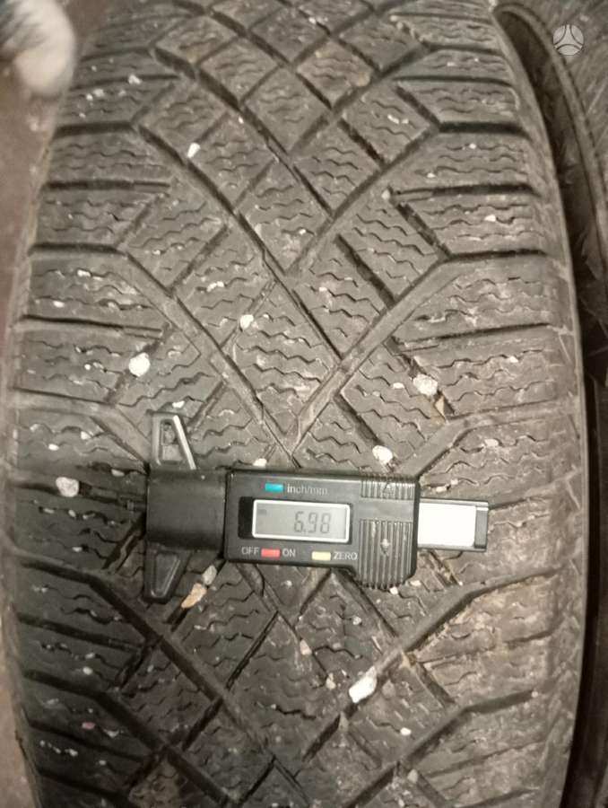 Continental, žieminės 215/65 R16