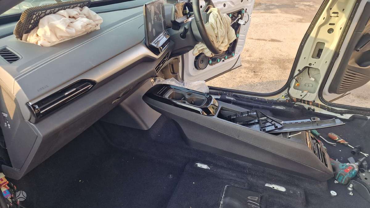 Volkswagen ID.5 kėbulo dalys