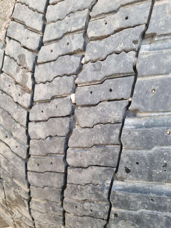 Michelin, всесезонные 315/70 R22,5