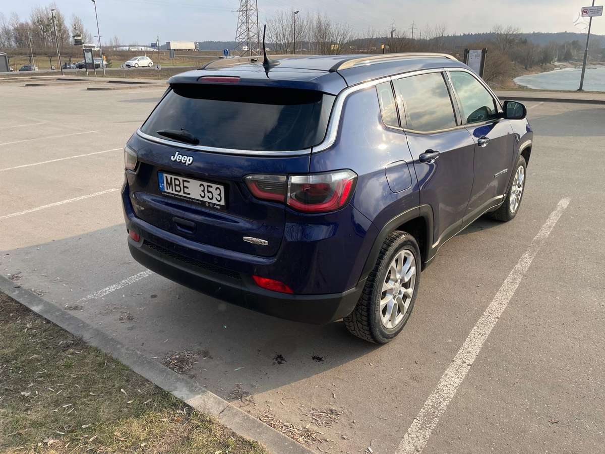Jeep Compass, 1.3 l., Минивэн