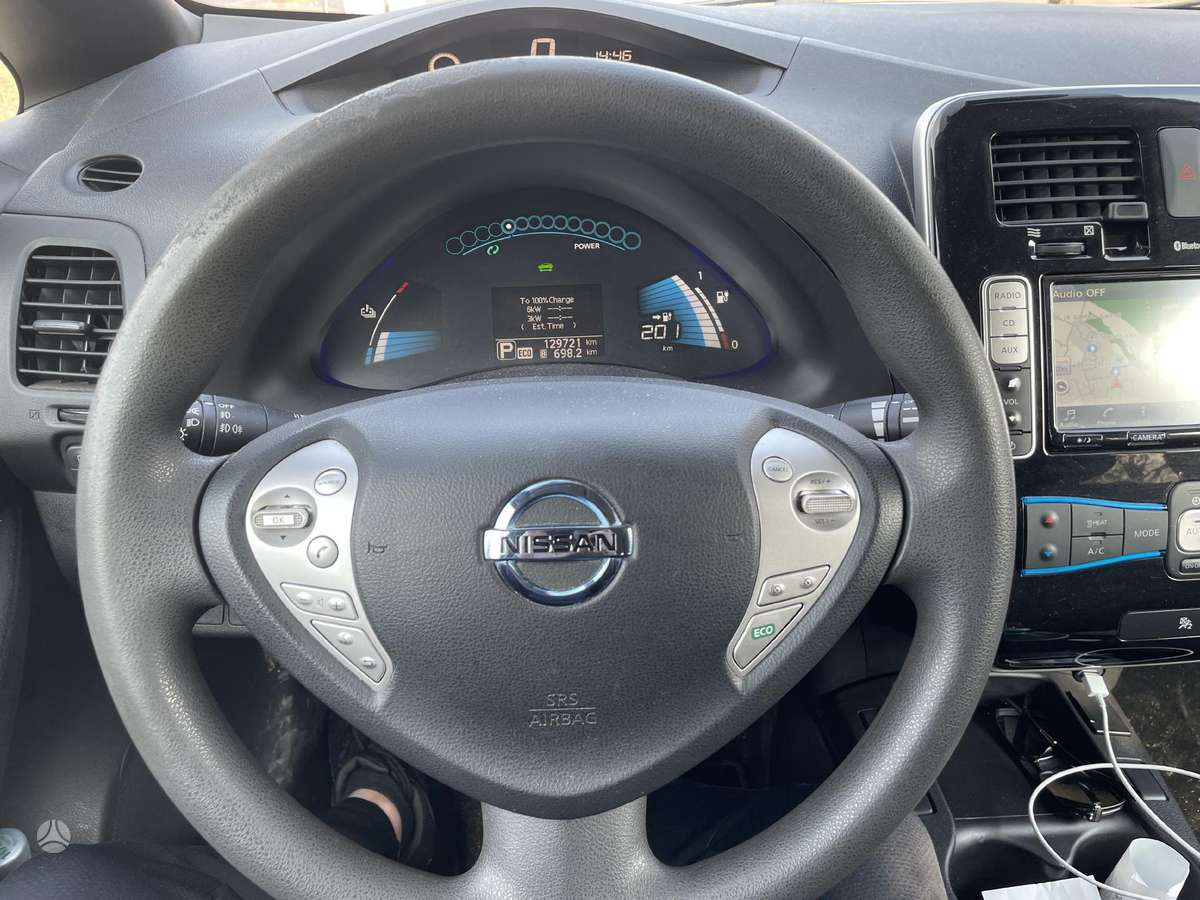 Nissan Leaf, 30 кВт·ч, Хэтчбек
