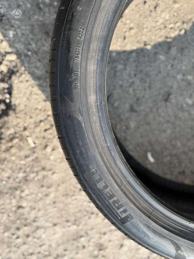 Pirelli P Zero, летние 275/40 R22