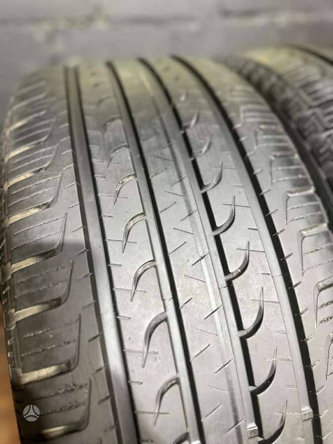 Goodyear Efficientgrip SUV 4x4, universalios 285/45 R22