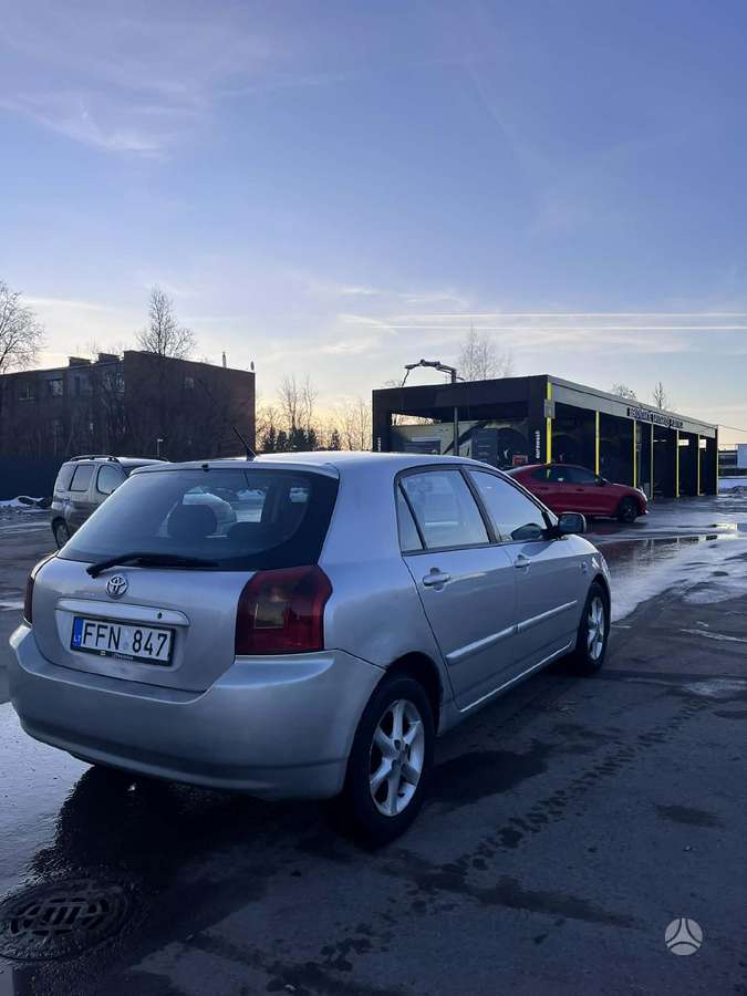 Toyota Corolla, 2.0 l., hatchback