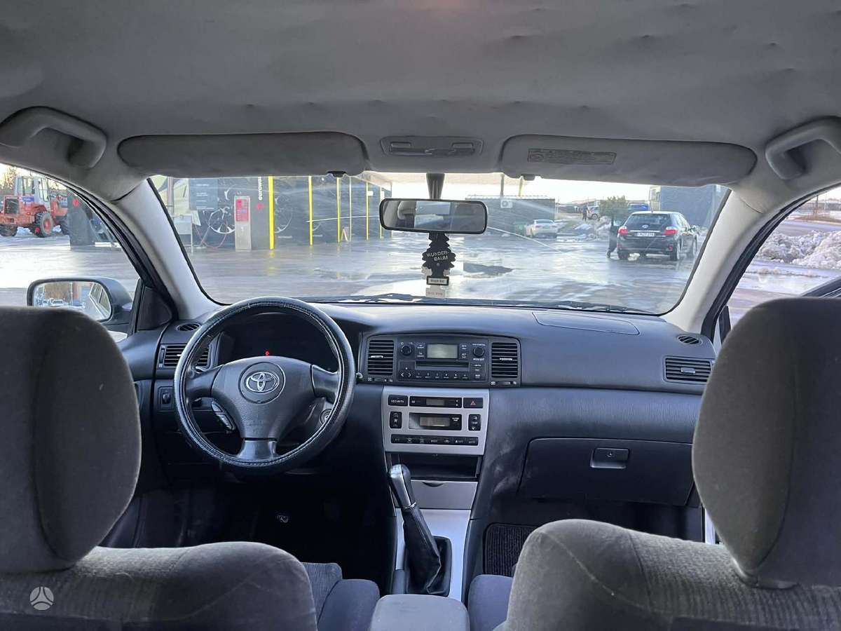 Toyota Corolla, 2.0 l., hatchback