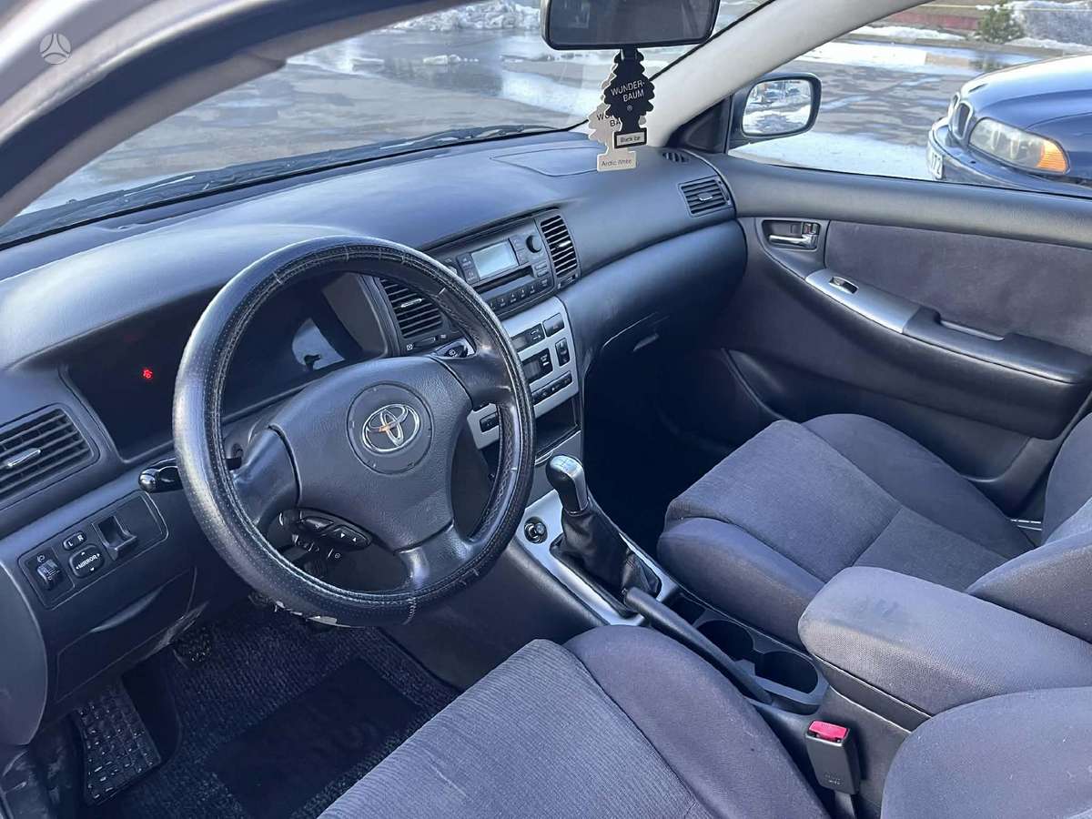 Toyota Corolla, 2.0 l., hatchback