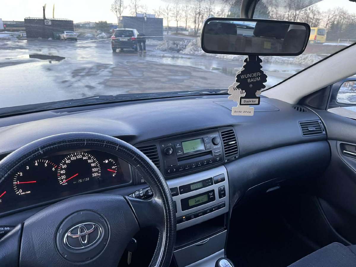 Toyota Corolla, 2.0 l., hatchback