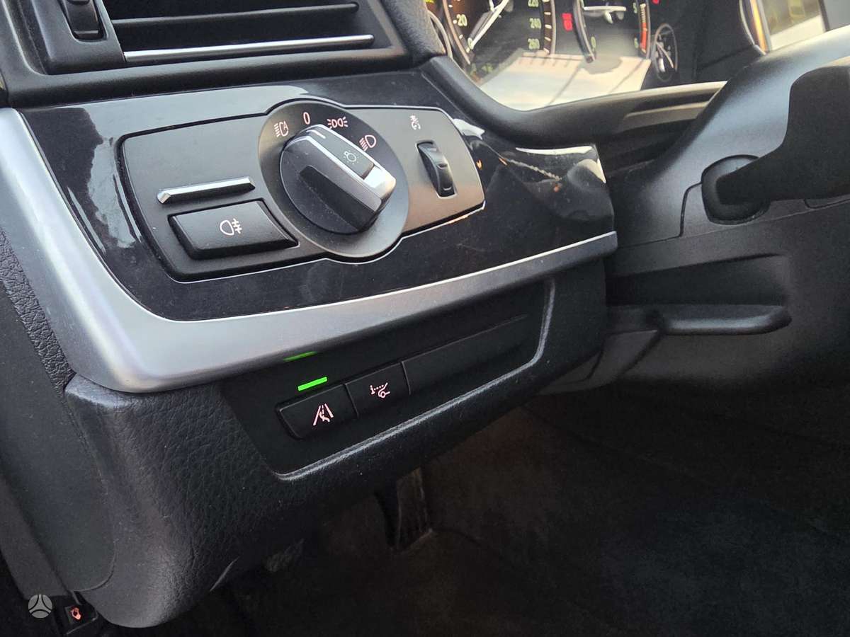BMW 525, 2.0 l., Универсал